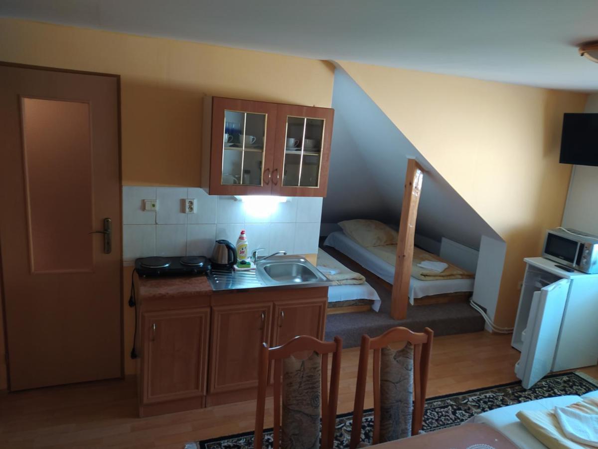 Chalupa Pod Lipami Terchová Exterior foto